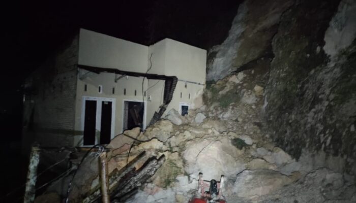 Longsor Timpa Rumah Warga, 1 Balita Meninggal
