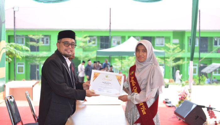 Dayah Darul Quran Aceh Gelar Pelepasan 115 Siswa SMP