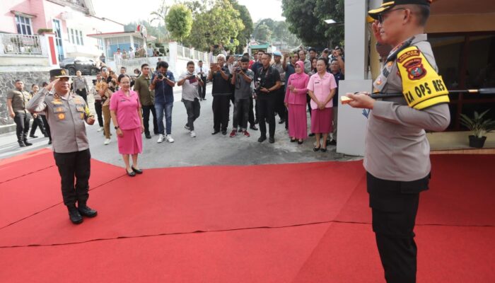 Kunker Ke Mapolres Taput, Kapoldasu Harap Polisi Jadi Pelopor Kebaikan