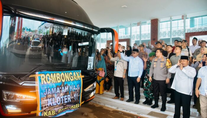 249 Calhaj Batubara Dilepas Menuju Asrama Haji Medan