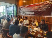 Ketua Divisi Teknis Penyelenggara, M. Al Fadhal MSi, saat sosialisasi tahapan dan jadwal pemilihan Wali Kota dan Wakil Wali Kota Langsa tahun 2024, di Truffel Box Langsa, Rabu (15/5). Waspada/Rapian