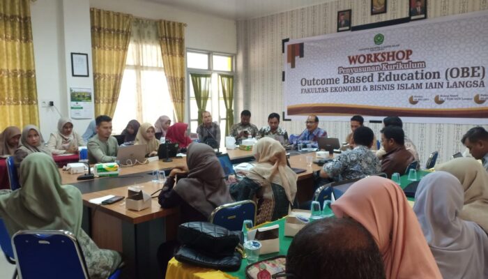 FEBI IAIN Langsa Gelar Workshop Penyusunan Kurikulum Berbasis Outcome Education