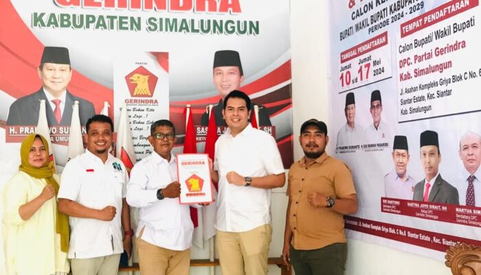 Suhu Politik Jelang Pilkada Makin Panas, Azi Pratama Daftar Ke DPC Gerindra Simalungun
