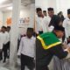 Ketua Komisi Independen Pemilihan (KIP) Kota Langsa, Ridwan ST, saat melantik 15 Anggota PPK se-Kota Langsa, di Aula setempat, Rabu (16/5). Waspada/Rapian