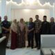 Pengurus Organisasi Daerah Ikatan Cendikiawan Muslim Indonesia (ORDA ICMI) Kota Langsa saat memperkuat ukhuwah atau soliditas antar sesama pengurus melalui halal bihalal di ruang VIP Poska Kupi, Kota Langsa, Kamis (9/5).Waspada/dede