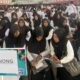Para PPS Aceh Timur ketika mengikuti prosesi pelantikan di Gedung ISC Aceh Timur di Idi Rayeuk, Minggu (26/5). Waspada/H. Muhammad Ishak