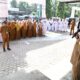 Pj Bupati Aceh Besar, Muhammad Iswanto pimpin upacara apel bersama sekaligus memberikan arahan di RUSD Aceh Besar, Kecamatan Indrapuri, Aceh Besar, Senin (27/5). (Waspada/Ist)