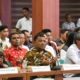 Sekdakab Aceh Besar, Sulaimi menghadiri Rapat Koordinasi Pencegahan Koprupsi Terintegrasi Wilayah Aceh di Gedung Serba Guna Kantor Gubernur Aceh, Banda Aceh, Rabu (29/5). (Waspada/Ist)
