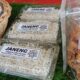 Sejumlah produk UMKM yang dijual di Stand TTG Aceh Besar, pada pagelaran Teknologi Tepat Guna (TTG) Ke-25 tingkat Provinsi Aceh di Nagan Raya, Kamis (8/5). (Waspada/Ist)