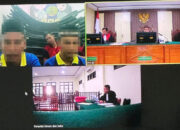 Kedua terdakwa yakni ayah dan anak sebagai penjual kulit harimau sumatera mengikuti sidang secara virtual di Lapas Kelas IIB Idi, Aceh Timur, Kamis (30/5). Waspada/H. Muhammad Ishak