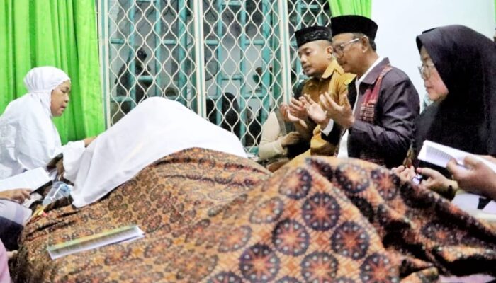 Wabup Simalungun Sampaikan Dukacita Kepada Keluarga Alm Jaminta Purba