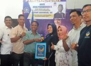 Sofyan Seorang mantan aktivis paling vokal memperjuangkan aspirasi rakyat, Selasa (7/5), mendaftarkan diri ke Partai NasDem untuk maju sebagai calon Wakil Wali Kota Lhokseumawe periode 2024- 2029. Waspada / Zainuddin. Abdullah