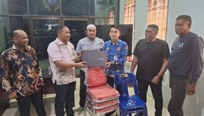 Haji Tole Cs Ganti Peralatan KONI