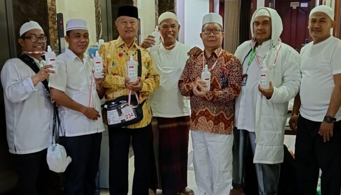 Tumbler Khusus Untuk Calhaj Sangat Berguna Di Tanah Suci