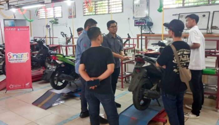 Honda Bangun SDM Pelajar SMK Sumut