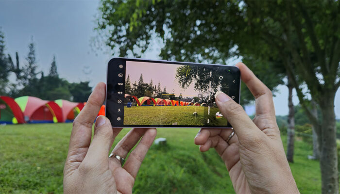 Cara Dapatkan Foto Malam Aesthetic Saat Liburan Camping dengan Galaxy A35 5G