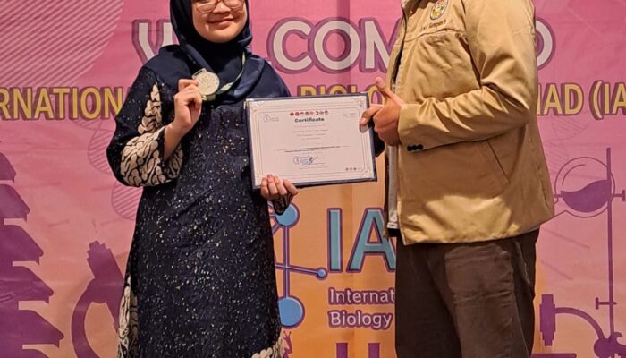 Siswa SMA Harapan 3 Raih Medali International Applied Biology Olympiade 2024