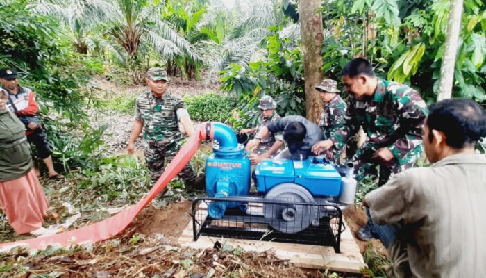 Petani Abdya Dapat Bantuan Mesin Pompa Air Kementan