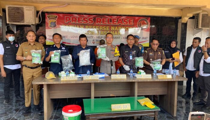 Nelayan Bawa 5 Kg SS Dibekuk