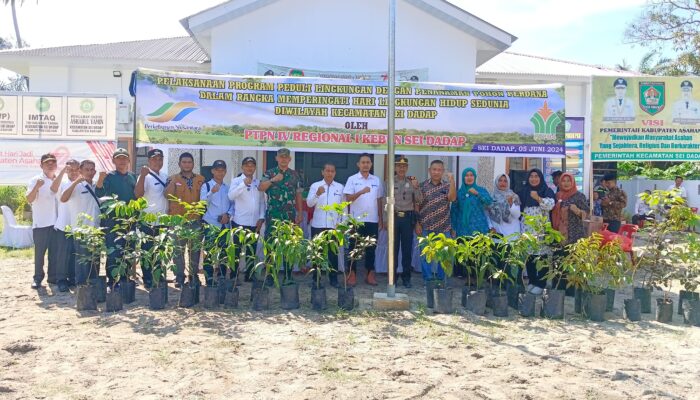 Hari Lingkungan Hidup SeduniaPTPN IV PalmCo Perluas Program Pelestarian Lingkungan Melalui Penyaluran Puluhan Ribu Bibit Pohon & Ikan