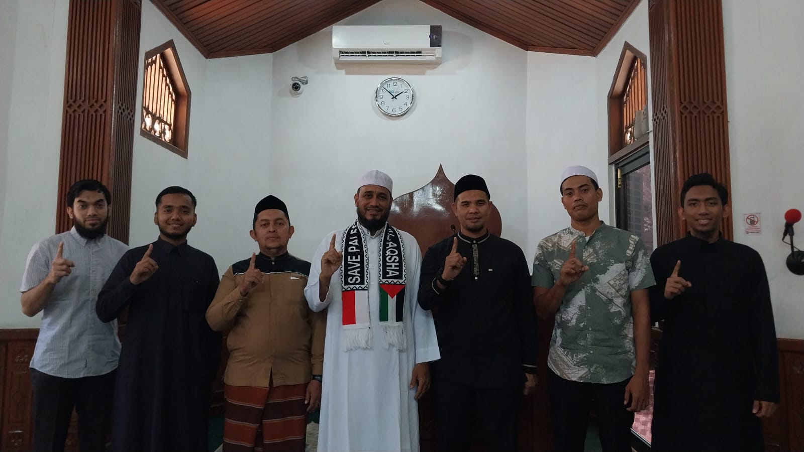 Tgk Yusran Hadi: "Allah Ta'ala Sangat Mencintai Amal Shalih Pada Sepuluh Hari Awal Dzulhijjah"