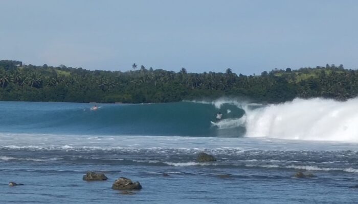 Hari Ini Event World Surf League QS 5000 Nias Pro 2024 Dimulai