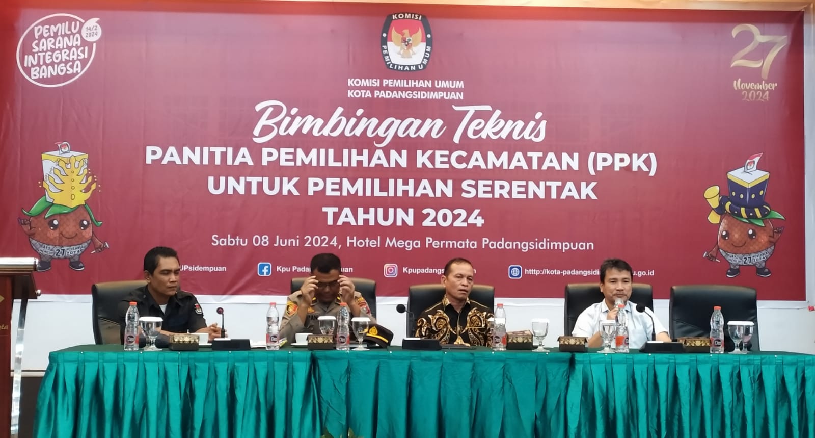 KPU Bimtek PPK Se Kota Padangsidimpuan; Jaga Netralitas