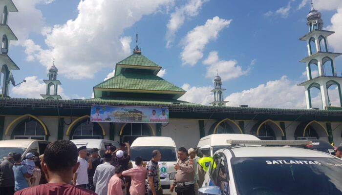 Dilepas, 52 Calhaj Kota Subulussalam Diingatkan Jaga Kesehatan