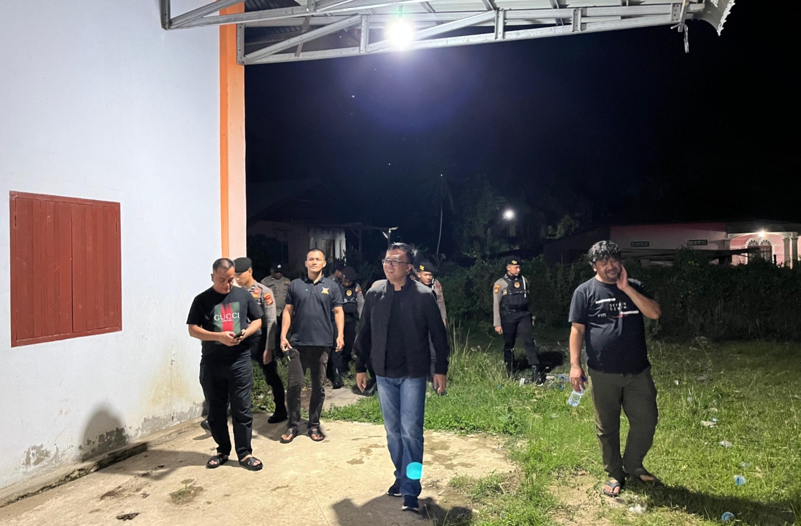 Penjagaan Kantor KIP, Gudang Logistik Dan Bawaslu Diperketat Pasca Putusan MK