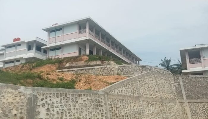 Proyek Lama Molor, Fasilitas SMAN Plus Di Besitang Jadi Sasaran Maling