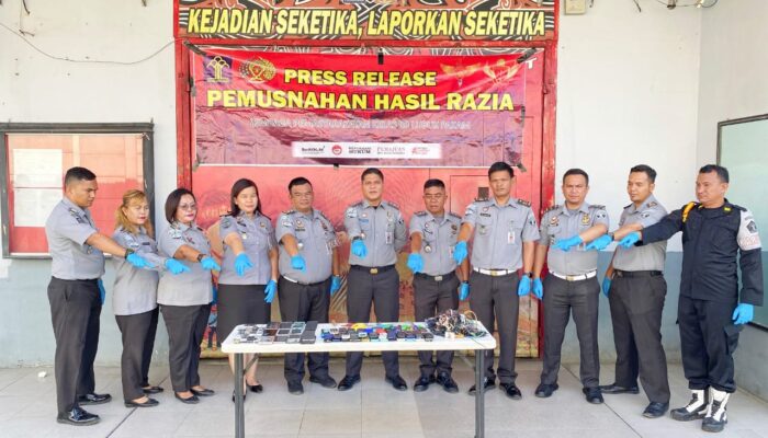 Lapas Lubukpakam Musnahkan Ratusan Sajam