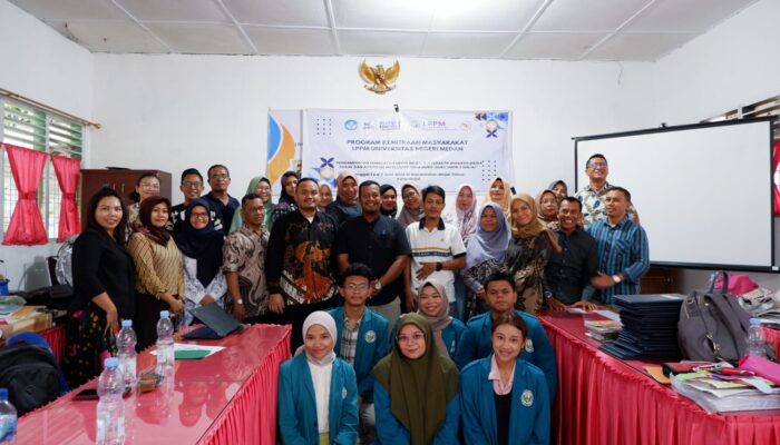 Dosen Unimed Tingkatkan Kemampuan Guru-guru SMPN 4 Binjai