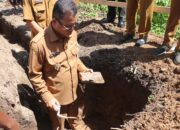 Bupati Meletakkan Batu Pertama Pembangunan Gedung Taman Bacaan Desa Simatibun