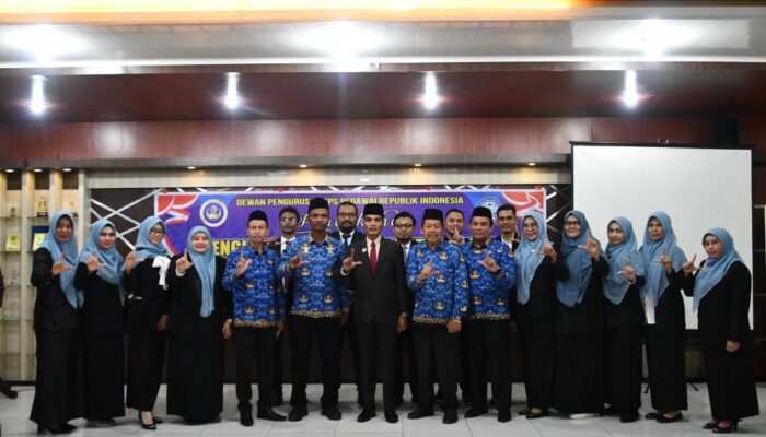 Meka Elizar, Ketua LKBH Korpri