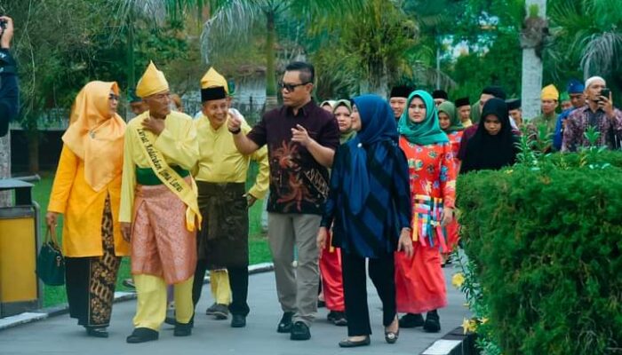 Kunjungi Siak, Pj Bupati Nizhamul Sertakan 11 Zuriat Kedatukan Di Batubara