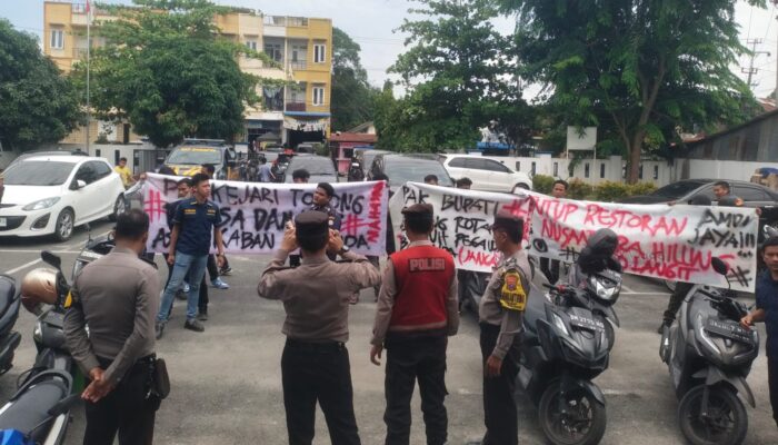 Dugaan Korupsi PBJT, Mahasiswa Demo Kejari, Kantor Bupati Dan Bapenda Deliserdang