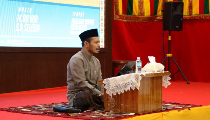 Ustadz Masrul Aidi Bahas Keutamaan Puasa Arafah