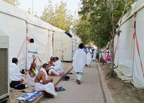 Foto-foto Jamaah Kloter 24 Embarkasi Medan Berkumpul Di Arafah