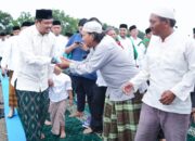 Wali Kota Medan Bersama Keluarga Shalat Idul Adha Di Lapangan Komplek Tasbih I