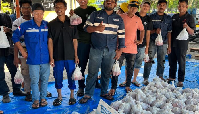 Idul Adha 1445 H, PT PIL Sembelih Hewan Kurban