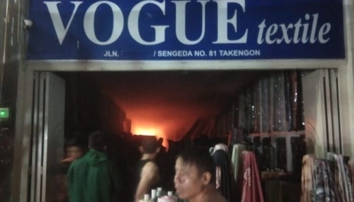 Toko Vogue Tekstil Terbakar Di Takengon