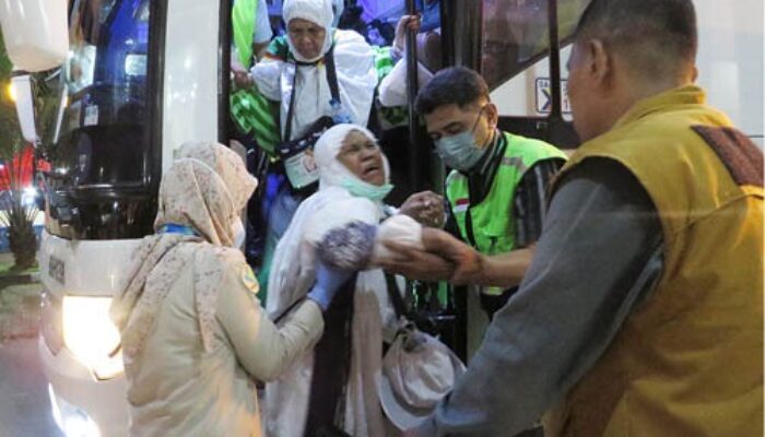 Foto Jamaah Haji Kloter 1 Asahan Tiba Di Asrama Haji Medan