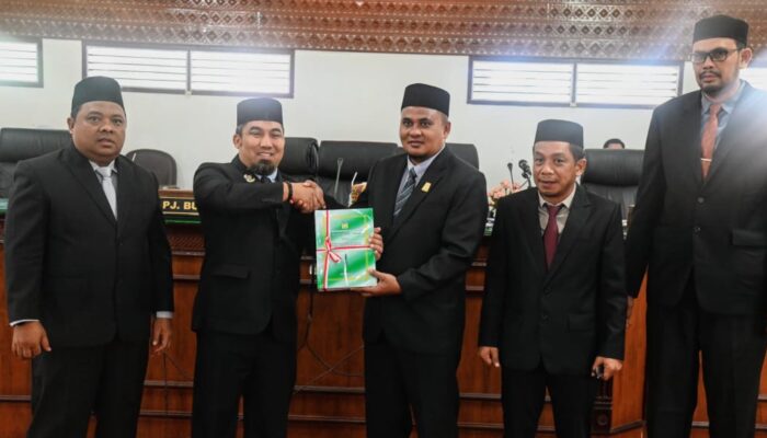 Pj Bupati Sampaikan Raqan Pertanggungjawaban APBK Aceh Besar 2023
