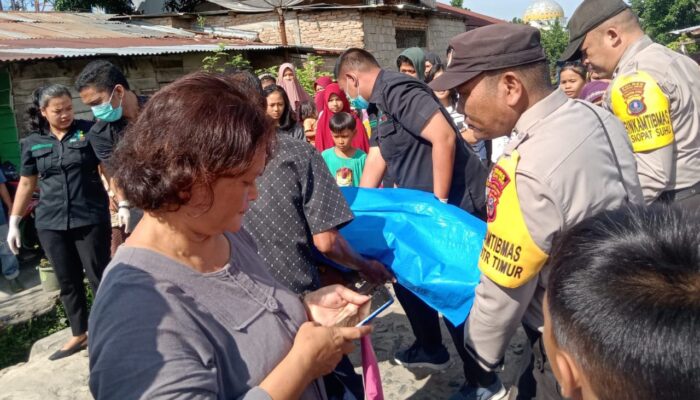 Juru Parkir Tewas Tertabrak Kereta Api