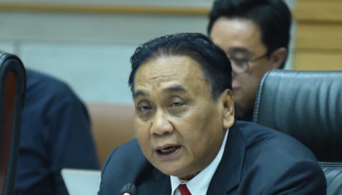 Komisi III DPR Minta PPATK Serahkan Data Yang Terlibat Judi Online