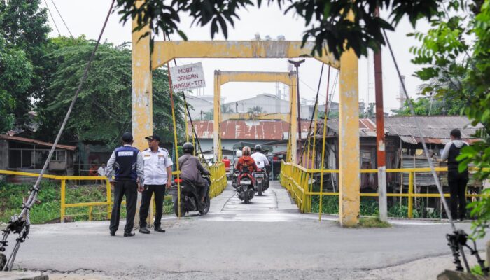 Jembatan Gantung Sungai Deli Kota Bangun Akan Direnovasi, Terselip Harapan Warga Saat Bobby Nasution Lakukan Peninjauan