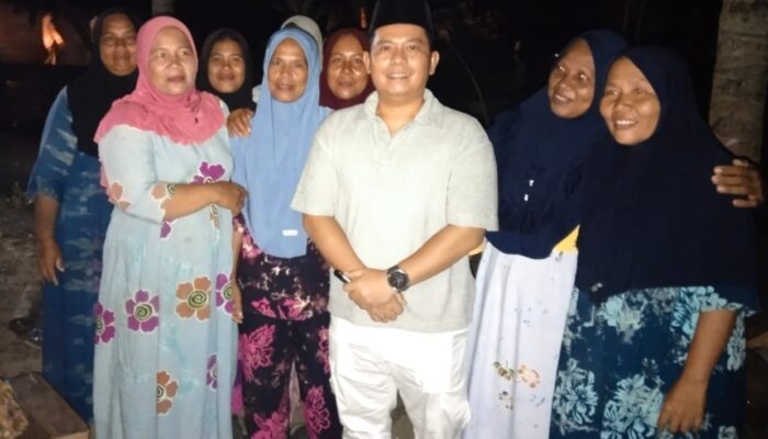 Putra Mahkota, Pengusaha Yang Mudah Akrab Dengan Siapa Saja, Termasuk Ibu-ibu