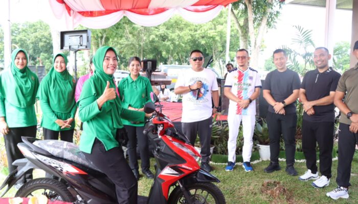 Sambut Hari Bhayangkara Ke-78, Polres Binjai Olahraga Bersama