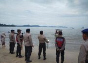 Personel Gabungan Patroli Di Objek Wisata Pandan Cegah Kecelakaan Laut