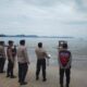 Personel Gabungan Patroli Di Objek Wisata Pandan Cegah Kecelakaan Laut